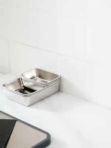 Stainless steel square plate fresh-keeping bento box rectangular tiramisu dish baking tray with lid