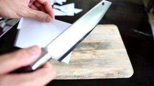 one piece ทำจากเหล็กใบเลี่อยตัดเหล็กมากิต้า แข็งแรงทน ขนาดความยาว 30 ซม