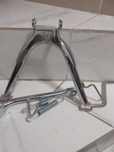 standar tengah dan samping mio