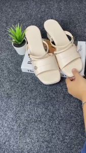 Luny - Queen Heels Elegant Strap Mutiara Jahit 6 CM Leather Synthetic Foam - Woman Collection Heels