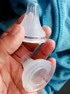 Ivorybaby Dot Bayi Silikon Slim Neck 3.8CM BPA Free