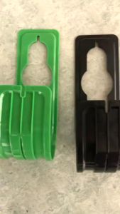 AM888 ตะขอเก็บสายยาง แบบแขวนผนัง แขวนสายยางรดน้ำต้นไม้ สุ่มสี