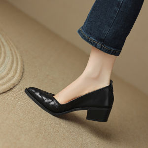 Giant Easy to Wear Not Tired Feet Single-Layer Shoes Women Spring and Autumn Pointed Toe Semi-high Heeled Chunky Heel Genuine Leather Woven Soft Leather Gray Design Sense Niche