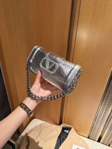 MY&FSNH | Fashionable New Square Handbag for Multiple Ways of Wearing