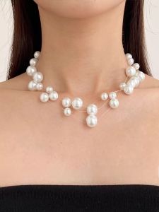 สร้อยคอโซ่กระดูกไหปลาร้าแบบหลายชั้นพร้อมลูกปัดมุกไม่สมมาตรสำหรับผู้หญิง จี้โลหะผสมสไตล์เกาหลี เครื่องประดับแฟชั่น