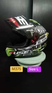 หมวกกันน็อค แบรนด์  FUSE  รุ่น RAZOR  Size L รหัส M375