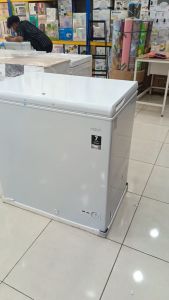 Chest Freezer AQUA Sanyo AQF 220 HC Anti Bacterial 210 Liter Low Watt Garansi 7 TH Freezer BOX Lampu LED