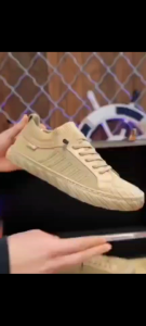 Mens shoes fly woven mesh breathable cloth shoes deodorant sneakers mens trendy shoes