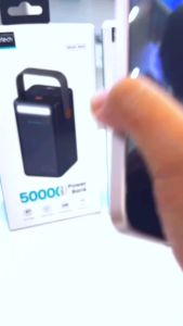 Pin sạc dự phòng dung lượng siêu khủng 50000mAh công suất 65W Choetech B664