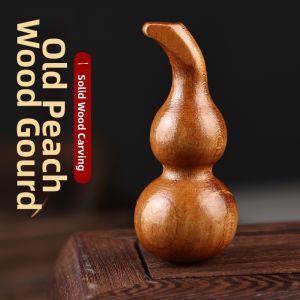 YICHENGXUAN | Peach Wood Handcrafted Gourd Pendant