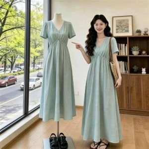 V-Neck Short Sleeve Summer Plus Size Slim Dress for Pear Shape