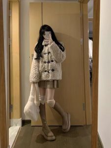 Winter Thickened Rabbit Fur Coat Womens Design Korean Style Lamb Fur Buttoned Outerwear Small Fragrance Style Long Sleeve Polo Collar