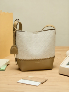 Josiny | Intertwined Color Bucket Bag