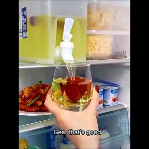【Buy and get free】Water Bottle For Refrigerator Faucet Kettle Water Bucket Plastic HD Bar drinks 3.5L large capacity refrigerator cold kettle water dispenser kettle Large Capacity Juice Drink Dispenser with Faucet Transparent Leakproof Cold Kettle