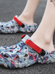 Mens Summer Trekking Shoes Water Stream Descending Sports Anti-slip Quick Interference Sandals Breathable Wear-resistant EVA Material