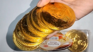 30pcs chocolate gold coins king coin big size