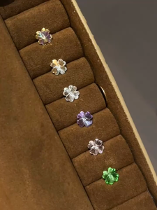 AURORA Real 925 Silver Shiny Natural Crystal Clover Stud Earrings Jewelry M07099