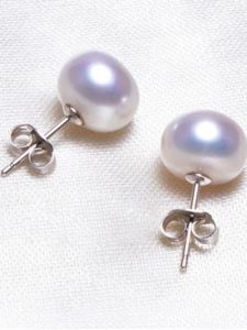 Natural Freshwater Pearl Earrings Grade 4A Silver Plated Pure Silver Needle Small Light Bulb Strong Light Diamond Jewelry