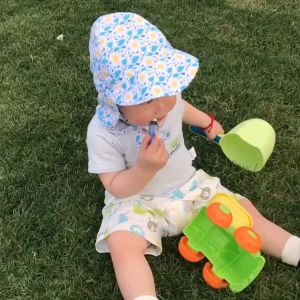 1-5 Years Old Sun Hat for Kids Summer Hat for Kids Baby  Windproof Rope Sun Hats Infant Breathable and Cute Sunscreen Suitable for Baby Sun Hats Beach Hats