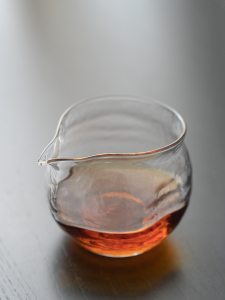 Handmade Glass Fair Cup Thick Heat-Resistant Fair Mug Fair Cup Tea Pot Irregular Personality High Temperature Resistant Tea Set Classy