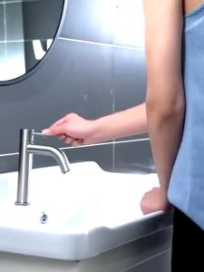 304 มันวาว ก๊อกน้ําอ่างล้างจาน ทนทาน ก๊อกน้ําสแตนเลส ในห้องน้ํา ห้องน้ํา สแต นเลสไม่นุ่ม ก๊อกน้ําอ่างล้างหน้า