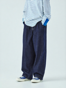 KECHU | Non-fading Simple Classic Loose Jeans Trousers