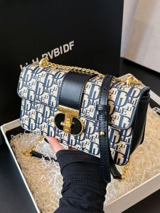 Túi Đeo Chéo Thời Trang Mùa Hè Cho Nữ Túi Vuông Nhỏ Bằng Da PU in Họa Tiết Chữ Cái Có Khóa Kéo Túi Đeo Vai Đơn