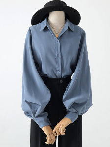 เสื้อเชิ้ตแขนยาวหลวมๆ สำหรับผู้หญิง ฤดูใบไม้ร่วง สไตล์ฮ่องกง เสื้อเชิ้ตแขนยาวทรงหลวมสไตล์โรงเรียน แขนโคมไฟ ผ้าขนแกะสีขาว เสื้อเชิ้ตทรงปกติ