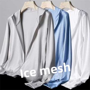 UPF50 + Outdoor Ice Silk Cool Sun Protection Clothing Men UV Protection Lightweight Mesh Breathable and Wearable Dirty Outwear