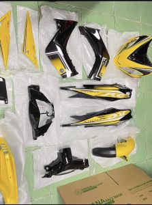 Dàn Áo Exciter135 RC Vàng - Đen chính hãng Yamaha dành cho anh em Exciter135 4s Áo full bóng nhám tem