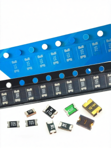 Risym | SMD Self-resettable Fuse 0.5A