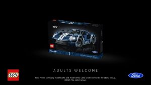 LEGO Technic 42154 2022 Ford GT Building Toy Set (1466 Pieces) Mainan Susunan Balok (18 Tahun+)