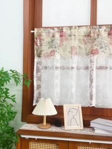 Vintage Floral Print Short Curtain Lace Patchwork Sheer Transparent Rod Pocket Valance for Kitchen Cabinet Window Home Decor
