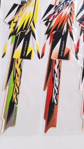 STIKER STRIPING LIS LES BODY MOTOR YAMAHA F1ZR FIZ R MILENIUM 2000