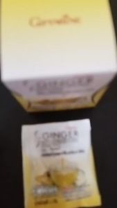 ขิงชง สำเร็จรูป  กิฟฟารีน 2 กล่อง ขิงผงพร้อมชง ผสมแอล-คาร์นิทีน และวิตามิน ไม่มีน้ำตาล  เอส-จินเจอร์  S-GINGER  Giffarine S-Ginger  ขิง