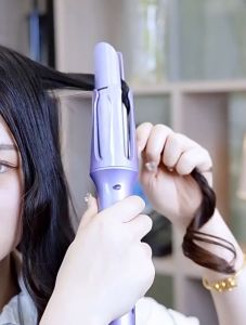 Automatic Hair Curler Automatic Curling Iron 32mm Long-lasting Styling with 4 Adjustable Temperatures and Quick Heating