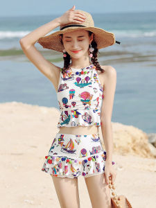 2025 New Style Conservative Brief Two-Piece Swimsuit for Students Slimming Fairy-Like Small Fragrance Style Girls Swimwear