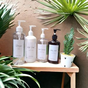 botol pump 500ml estetik aesthetic minimalist refill sabun cair body wash refillable isi ulang kosong free sticker souvenir kado hadiah unik hampers