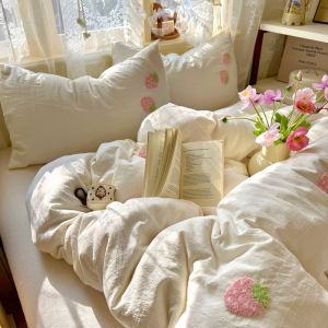 susan | Bộ Đồ Thêu Đơn Giản Bốn Món