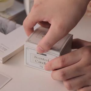 เทียนหอมพรีเมียมหอมรสดอกไม้ กล่องกระปุกโลหะมีดีไซน์สุภาพ สำหรับตกแต่งและของขวัญ ส่งในไทย