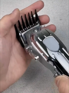 Cordless Hair Clipper Rechargeable USB Electric Hair Trimmer Strong Power Barber Shaver Low Noise LED Display Hair Cutting Mesin Rambut for Men