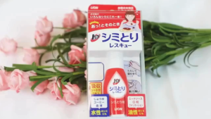 LION Top Stain Remover Rescue 17ml – Bleach Pen Spot Cleaner for Clothes with Absorbent Sheets | Portable & Safe for Delicate Fabrics