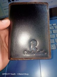 REINDS LEATHER DOMPET KULIT ASLI KULIT SAPI LEMBUT 100%  1.DOMPET TERBARU DAN SANGAT HALUS KUAWALITASNYA  2.DOMPET TERLARIS DI TAHUN 2021  3.DOMPET TERBAIK  4.LANGSUNG PABRIK HARGA BERSAING  5.SELOT KARTU 7  6.SELOT UANG 2  7.SELOT UANG BERSERITING 1  8.S