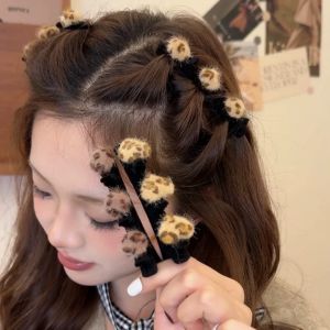 Tooyoo Retro Leopard Print Heart Braided Hair Clip Princess Style Edge Clip Sweet Cool Bangs Clip