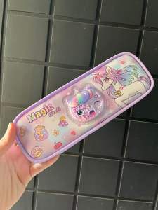 Kotak Pensil Sleting Unicorn BD 1022 Bola Sterofoam