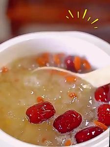 GUOXIANGQIAN | Nấm Tuyết Rừng Tự Nhiên Cao Cấp Ngâm Nhanh Cho Chè Sen An Toàn Khi Mang Thai