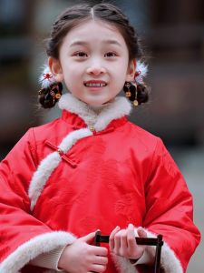 Elegant Long Chinese Style Cheongsam Dress for Girls Winter New Year Celebration Clothing Festive Fashionable Childrens Qipao