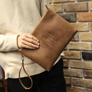 New Mens Handbag Large Capacity Soft Leather Casual Envelope Style Handheld Bag Korean Version Xiao.P Brand