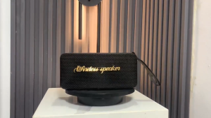 ลำโพงบลูทูธ ลำโพงไร้สาย ใช้งานได้ทั้งในบ้านและนอกบ้าน พกพาสะดวก เบสหนักแน่น