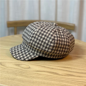 British Retro Octagonal Hat Womens Fall and Winter Small Gingham Newsboy Cap Thermal and Windproof Easiest for Match Casual Beret Painter Hat